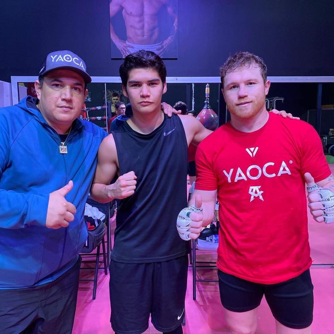 INVICTO ‘GENERAL’ CUÉLLAR COMPARTE  CAMPAMENTO CON ‘CANELO’ ÁLVAREZ EN GUADALAJARA 