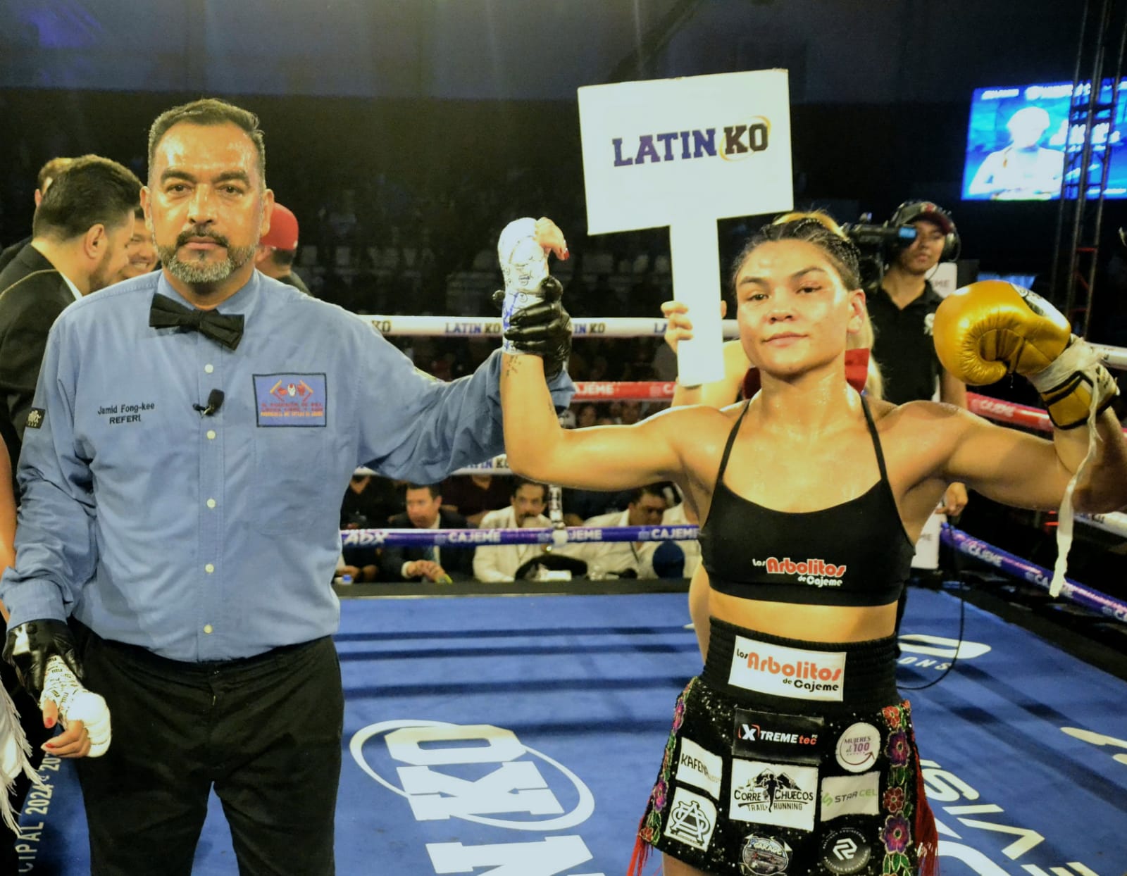 ‘COBRITA’ MARTÍNEZ A SANGRE Y FUEGO, VENCE A ‘LA DIABLA’ 