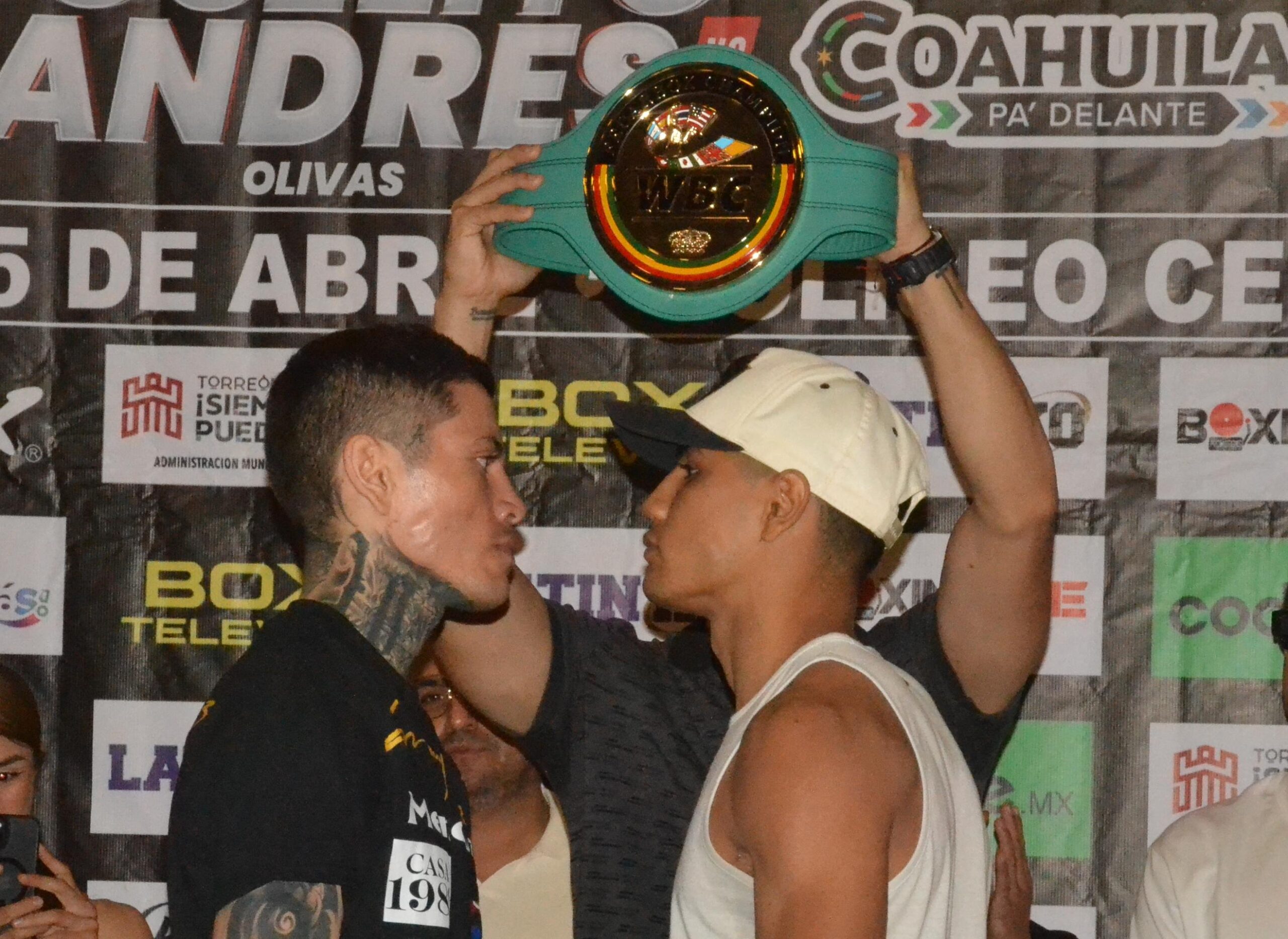 DINAMITA EN LOS PUÑOS, ‘POLLO’ LÓPEZ Y RASHIB CONVIERTEN LA RUEDA DE PRENSA EN CAMPO DE BATALLA 